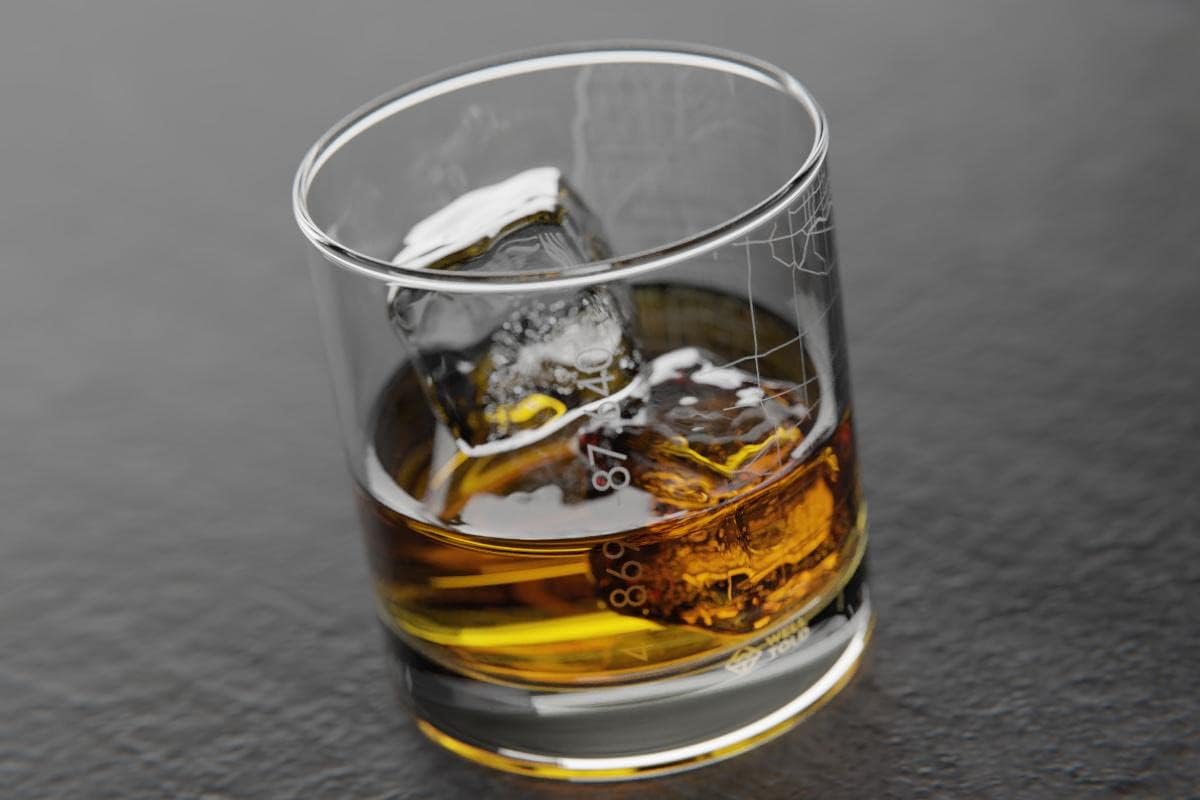 Engraved Chicago Illinois Map Rocks Glass, Old Fashioned Glassware (11 oz, Clear) Etched Bourbon - photo 5