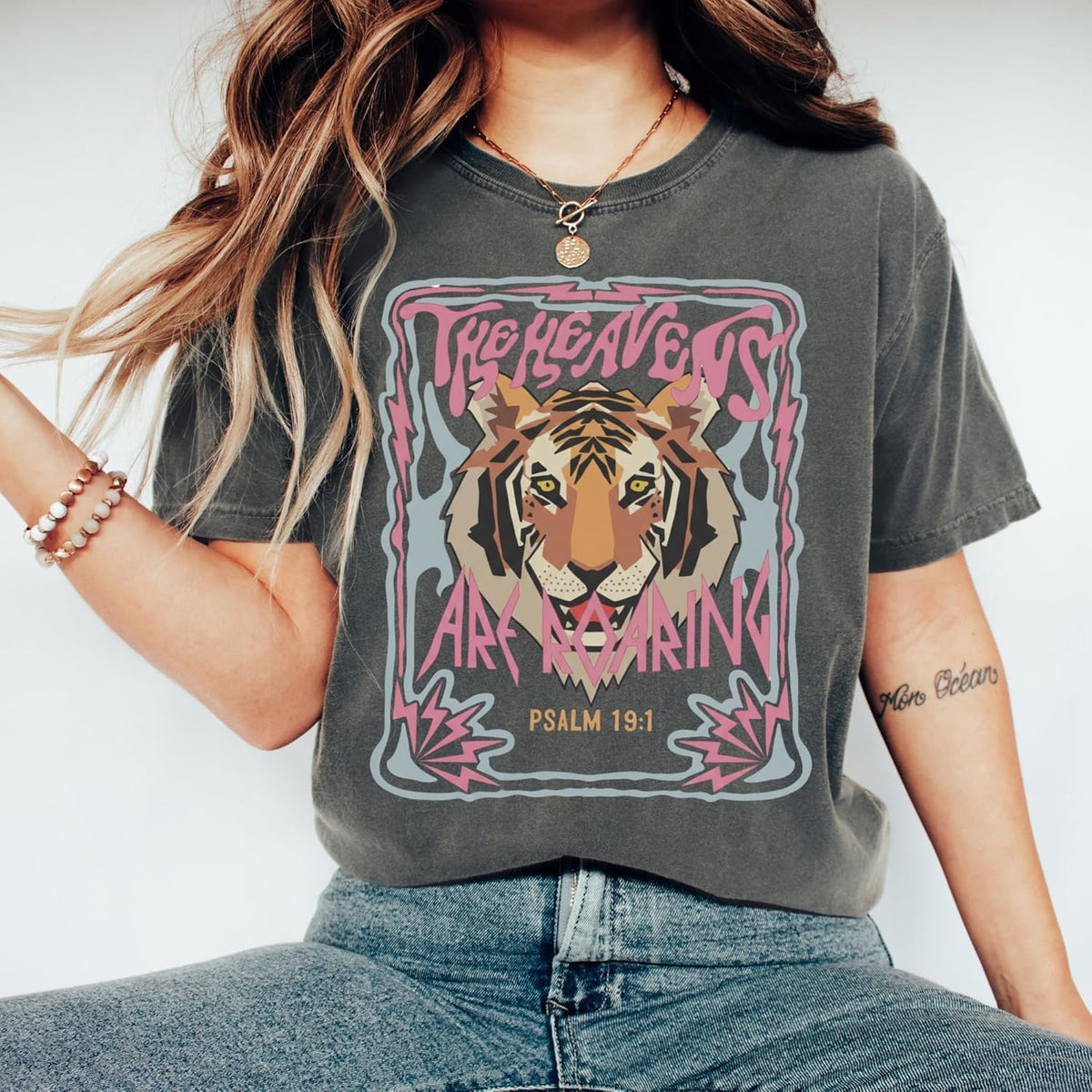 The Heavens are Roaring Tiger Psalm 19:1 Tee – Bold Christian Faith Graphic T-Shirt - photo 5