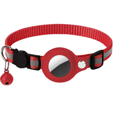 Reflective cat collar with AirTag slot - night visibility feature