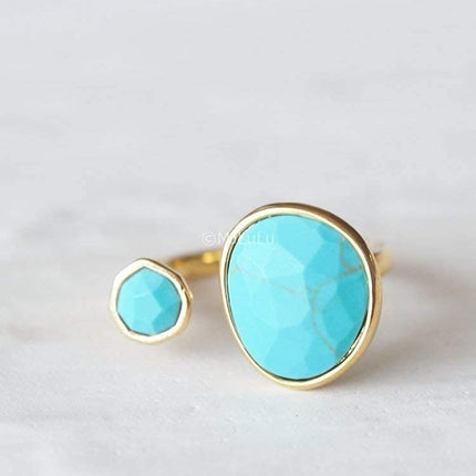 MJLULU Bold 14K Gold-Plated Statement Ring with Eye-Catching Simulated Blue Turquoise - Hypoallergenic & Lightweight, Exuding Boho Elegance - Simple Minimalist Jewelry