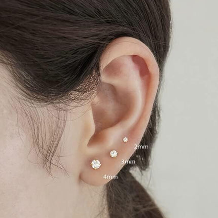 Renkovte Dainty Screw Flat Back Stud Earrings | Hypoallergenic 316L Stainless Steel | 5A CZ Sparkle | Secure Screw-On Design | Perfect for Cartilage & Sensitive Ears (2mm, 3mm, 4mm,Silver Color)