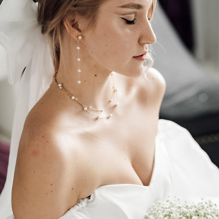 Pearl Earrings for Women, Gold Pearl Drop Earrings for Grils Boho Silver Dangle Earring as Wedding Gifts, Statement Bride Bow Earring Dainty Bow Jewelry, White Ball Prom Easter Accessories