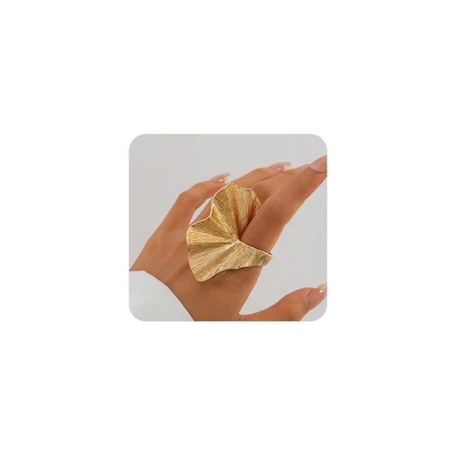 Chunky Gold Ginkgo Leaf Knuckle Ring for Women,Vintage Geometric Pleated Petal Statement Finger Ring,Personalized Trendy Jewelry Accessories Gifts