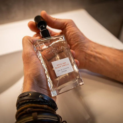 Cremo Cologne For Men - Spice & Black Vanilla Mens Cologne Spray, An Explosion of Vibrant Spices, Dark Woods and Black Vanilla, Multi-Layered Signature Men's Fragrances, 3.4 Fl Oz