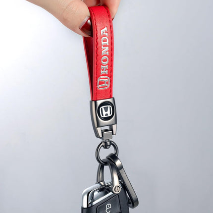 Leather Car Keychain Key Ring for Men and Woean, Key Fob Car Accessories Family Present(red)