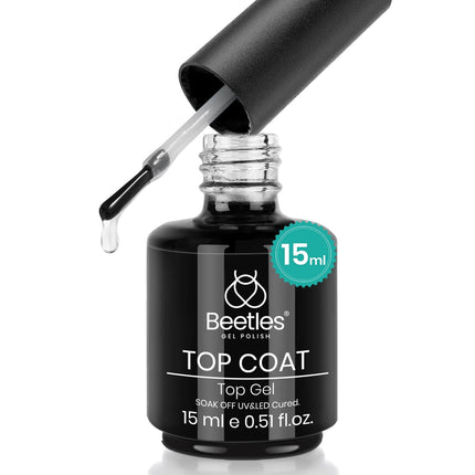 Fortalecimiento y crecimiento de uñas, esmalte de uñas rosa, tratamiento de cuidado de uñas