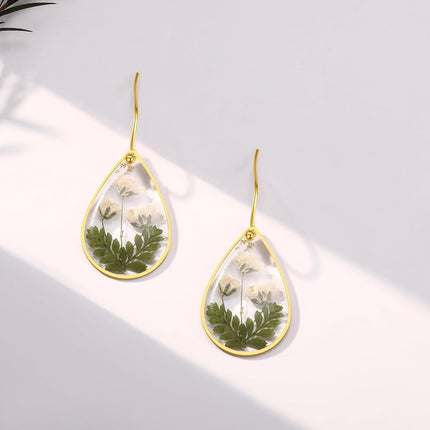 AUNTESIGN Forget-Me-Not and Queen Anne's Lace Pressed Wildflower Earrings | Pressed Flower Earrings | Handmade Drop and Dangle Earrings | Easter Gift for Woman
