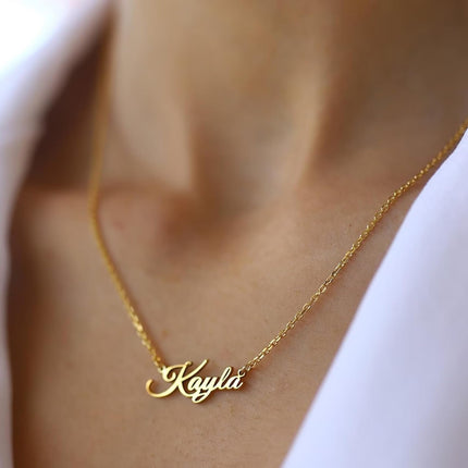 Ajiangwu Mothers Day Necklace Gifts for Mom,18K Gold Plated Name Necklace Personalized,Multiple Custom Name Necklace kids Names Customized Choker Necklace for Women