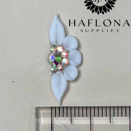 Set 8Pcs 3D Flowers Nails Charms With Rhinestone Gems Handmade by Acrylic Powder Design For Long Nail L,XL,XXL Flower Nail Art Floral Salon Decor Women Girls (White 7 Rhinestones-8PCs)