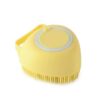 Cat grooming with silicone pet bath brush featuring one-press shampoo release