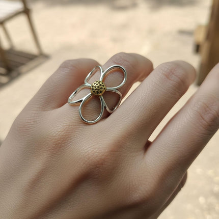 Flower Ring, Vintage Daisy Ring for Women, Adjustable April Birth Flower Ring Jewelry Gift