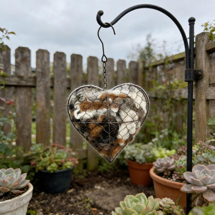 Handmade Alpaca Fiber Bird Nesting Heart, Birds Nests Material Holder, Winter Tree Shelter for Wild Bird, Hummingbird Houses Nest Boxes Gifts for Outside Garden Art Birdhouse, Birds Lovers