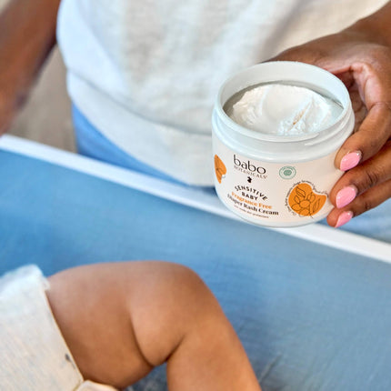 Sensitive Baby Fragrance-Free Diaper Cream - 25% Natural Zinc Oxide - Calendula, Shea & Cocoa Butter - EWG Verified - Vegan- from Birth on - 6 Ounce Jar