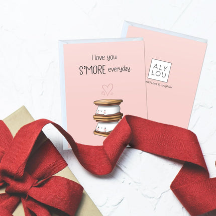 ALY LOU Mothers Day Card Anniversary Birthday for Mom Dad Wife Husband Girlfriend Boyfriend Stepmom Aunt Parents – Cute Funny Punny Greeting Card for Fathers Day – Blank Inside (I Love You S'more)