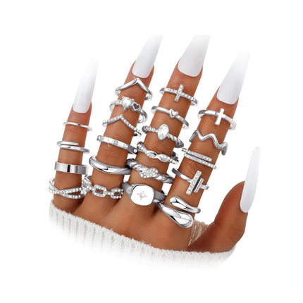 Gold Stackable Rings Set for Women, Gold Plated Chunky Crystal Finger Rings