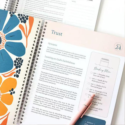 The Bible in a Year A 52-Week Study for Women, Spiral Bible In a Year 52 Week Study
