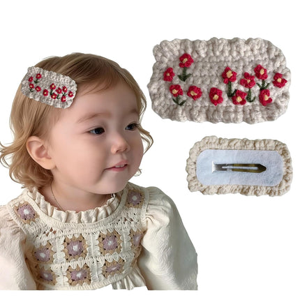 Vintage Handmade Crochet Wool Hair Side Clips, Cute Knitted Hair Barrettes for Girls Women, Retro Hair Pins Fashion Hair Accessories milky white