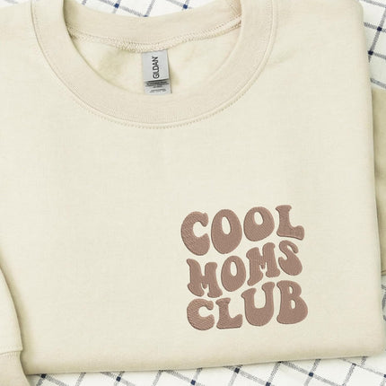Custom Cool Moms Club Embroidered Sweatshirt with Kids Names – Thoughtful Gift for Mothers Day Birthday Christmas