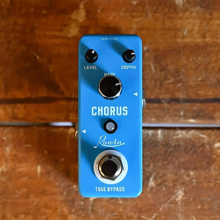 Rowin Analog Chorus Guitar Effect Pedal - Pure Warm & Clear Spacey Chorus Sound with Metal Shell, True Bypass, Compact Design (DC 9V Powered)