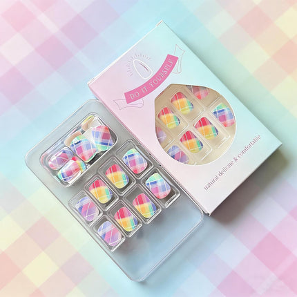 Rainbow Checkered Press on Nails Short Square Gradient Fake Nails with Designs 24Pcs Spring Summer False Nails Press ons Glossy Stick on Nail Reusable Artificial Glue on Nails for Women