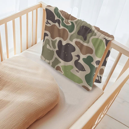 XYZCANDO Green Duck Hunting Camo Cover for Baby Nest for Newborn & Infant Lounger Slipcover Elastic Fabric Nest Cover Fits Most Loungers