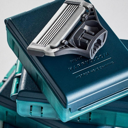 Harry's Original Shaving Kit for Men - 6 Razor Blade Refills, Foaming Shave Gel, and Travel Blade Covers - TSA Approved Travel Essentials - German Engineered