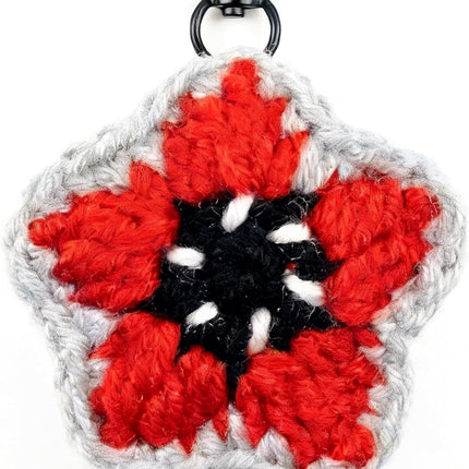 Stranger Crochet Demogorgon Keychain, Handmade Upside Down Flower Bag Charm, 80s Retro Horror Accessory for Keys & Backpacks