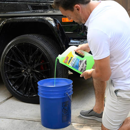 Rain-X 620191 Foaming Car Wash - 100 fl oz. High-Foaming, Concentrated Formula For Greater Cleaning Action, Safely Lifting Dirt, Grime And Residues For An Exceptional Clean