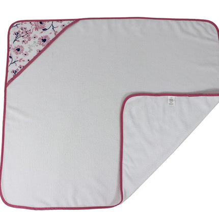 Buttons & Stitches Baby Girl 3 Pack Rolled/Carded Hooded Towels in Crisp Blossom Print (GS71728)