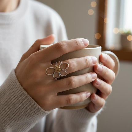 Flower Ring, Vintage Daisy Ring for Women, Adjustable April Birth Flower Ring Jewelry Gift