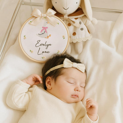 Personalized Baby Name Sign Welcome Baby Announcement Sign Newborn Baby Embroidery Hoop with Bows Baby Hospital Name Sign Custom Infant Baby Name Baby Shower Gifts (08)