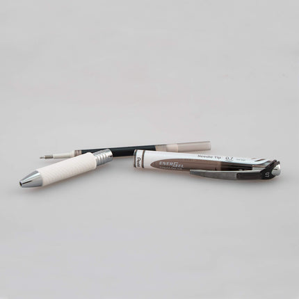 EnerGel Pearl RTX Retractable Liquid Gel Pen, (0.7mm), Medium Line, Needle Tip, Black Ink, Pack of 2 (BLN77WBP2A)