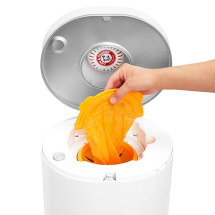 Munchkin® Arm & Hammer Diaper Pail Snap, Seal & Toss™ Refill Bags, Holds up to 180 Newborn Diapers, 6 Pack