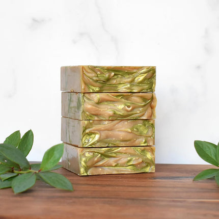 Woodland Oakmoss Soap Bar for Men (1 Pack) | Handmade Soap | Earthy, Woody Scent with Amber, Musk, Vetiver & Vanilla | Gentle, Natural Ingredients | Ultimate Outdoorsman Collection, 4oz Bar