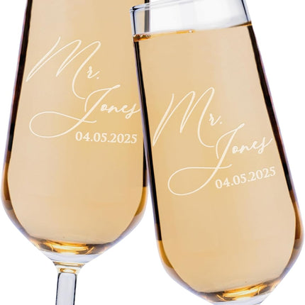GIFTBYGIFTY Personalized Wedding Champagne Flutes for Bride and Groom- Set of 2, 7 oz, 2 Designs - Mr and Mrs Champagne Glasses for Engagement with Your Surname and Date - D2