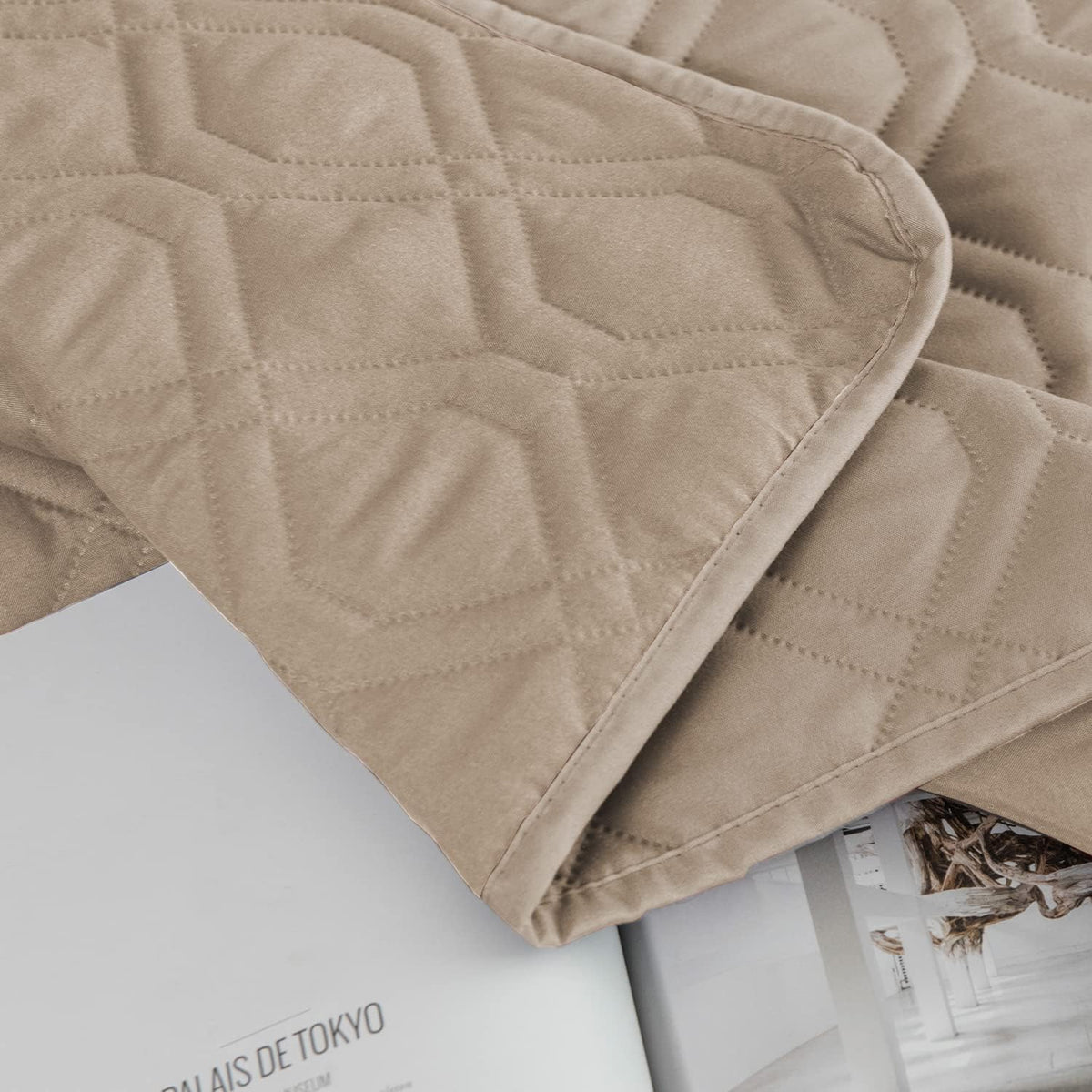 Waterproof Blanket Reversible Dog Bed Cover Pet Blanket for Furniture Bed Couch Sofa - photo 3