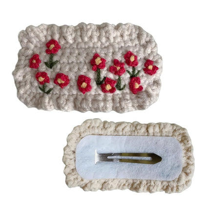Vintage Handmade Crochet Wool Hair Side Clips, Cute Knitted Hair Barrettes for Girls Women, Retro Hair Pins Fashion Hair Accessories milky white