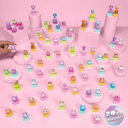 Series 3 5-Pack | 5 Collectible Character Keyboard Keys Click and Clack | Create Your Own Keychain | Ages 6+