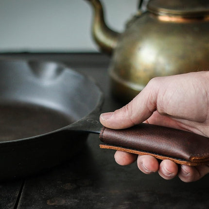 Leather Cast Iron Pan Handle Cover (Standard 4.5")
