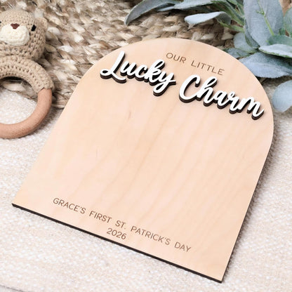 St Patrick's Day Baby Footprint Plaque, Baby Keepsake DIY Craft for Children (Lucky Charm)