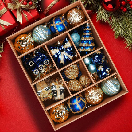 82pcs Classic Christmas Balls Ornaments Set, Red, Green and Gold