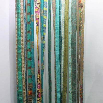Mango Gifts Old Silk Sari Ribbon Doorway Curtain Rod Pocket, Green Colour Bohemian Home Décor