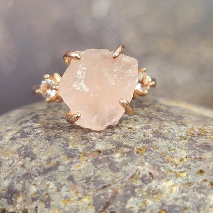 Raw Crystal Ring Birthstone Rose Gold and Quartz Solitaire Jewelry gift for her Christmas Mothers Day Birthday Valentine Statement Ring Gift Uniquelan Jewelry