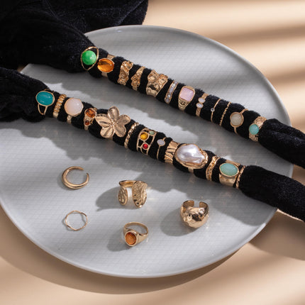 30-36 Pcs Vintage Crystal Turquoise Ring Set Gold Knuckle Rings for Women Bohemian Stackable Joint Rings Retro Boho Stacking Joint Finger Rings Pack