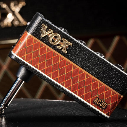 Vox amPlug 3 AC30 Headphone Guitar Amplifier w/Stereo FX, Tremolo, Speaker Emulation, Built-in Rhythms, and Aux in