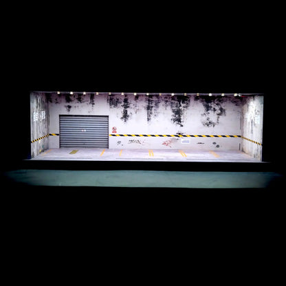 Model Cars Display Case Garage packaging and product contents